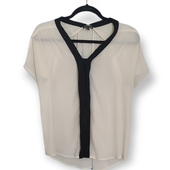 Express Ivory White Chiffon Top - Picture 3 of 9